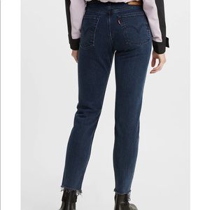 Levi’s Wedgie Icon Fit Raw Hem Jeans